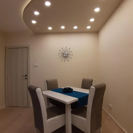 Danube Blue 2 Apartment *